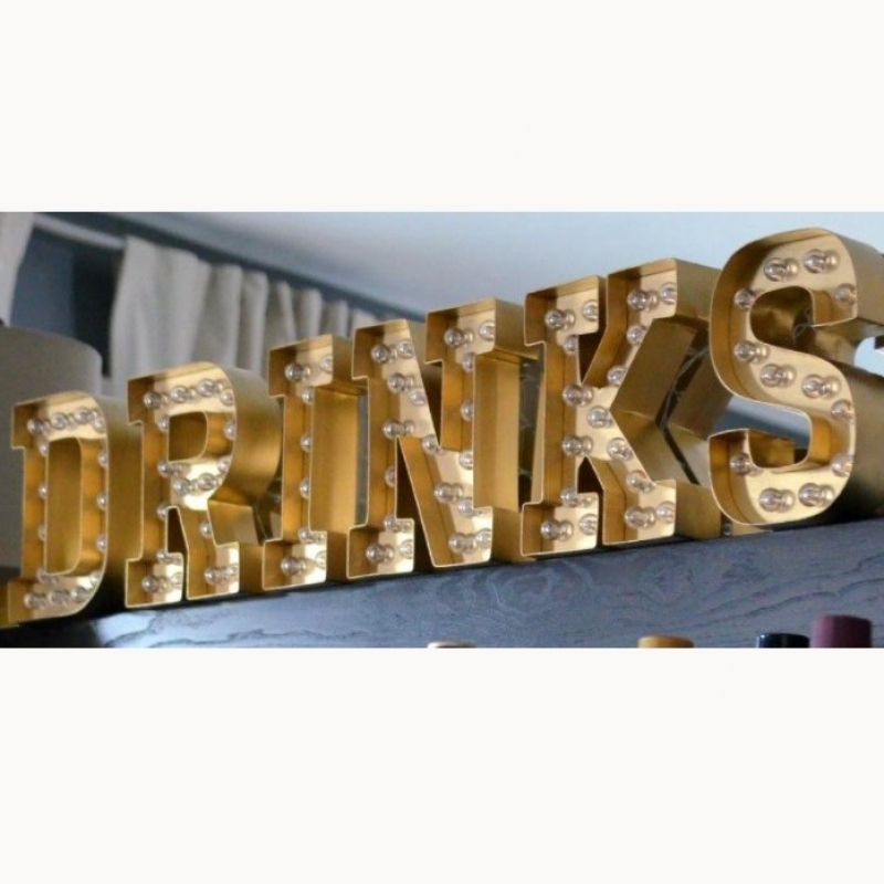 4'x2' DRINKS Sign