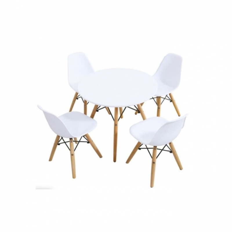 Kids Eames Set Table